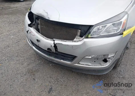 2017 Chevrolet Traverse Ls z USA, uszkodzony, nr VIN 1GNKVFKD6HJ347844